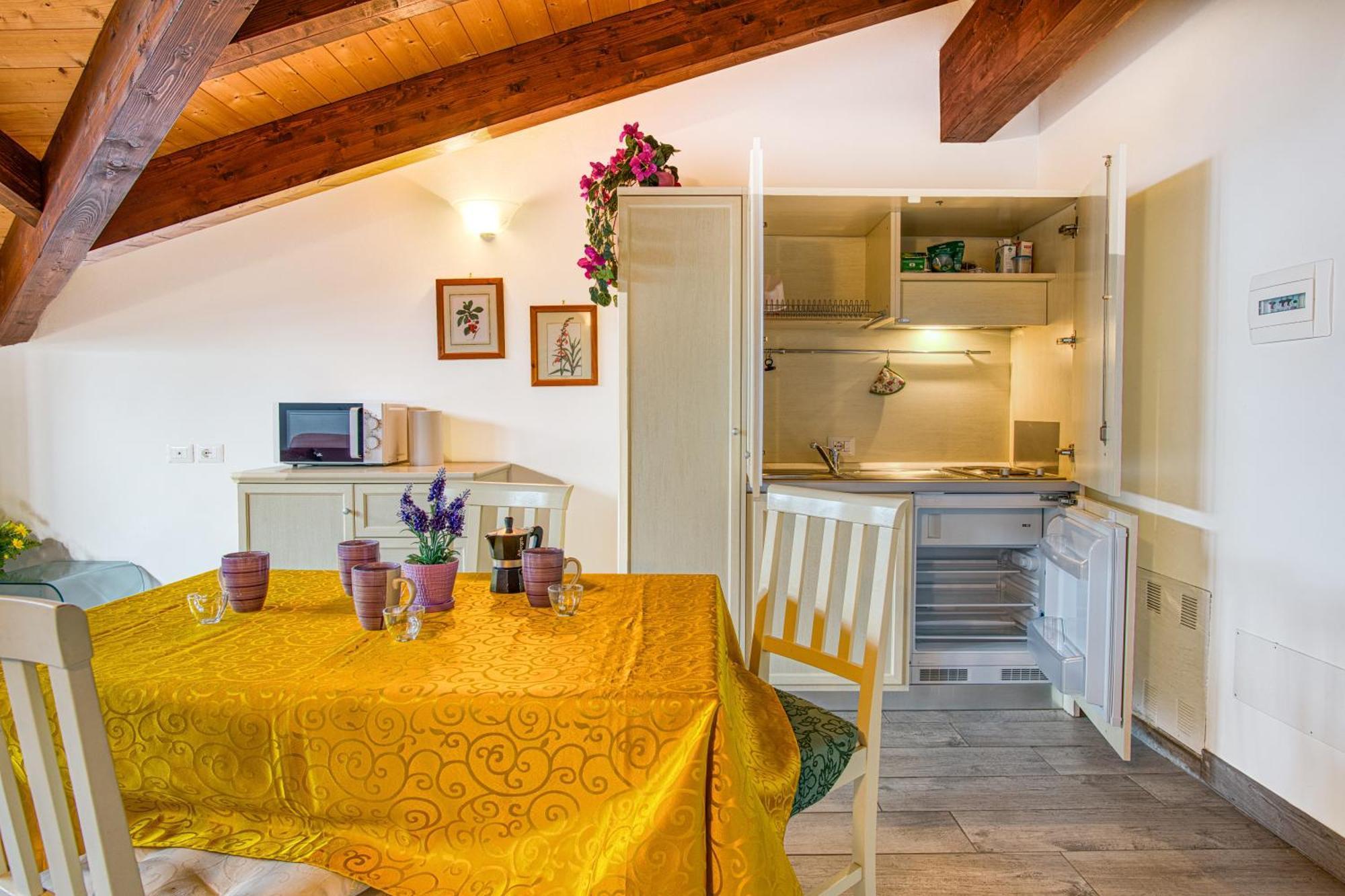 Casavacanzelemore - Casa Zoe Valfabbrica المظهر الخارجي الصورة